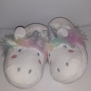 White Unicorn Slippers Size 11/12 🏷 NWT